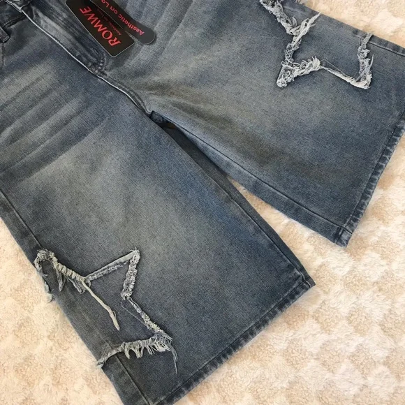 ROMWE NWOT Wide Leg High Rise Distressed Star themed Bermuda Shorts - Picture 5 of 8